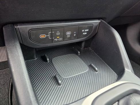 Certified 2025 Kia K4 GT-Line Turbo FWD image 26