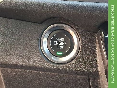 Used 2026 Chevrolet Traverse LT AWD/4WD image 23