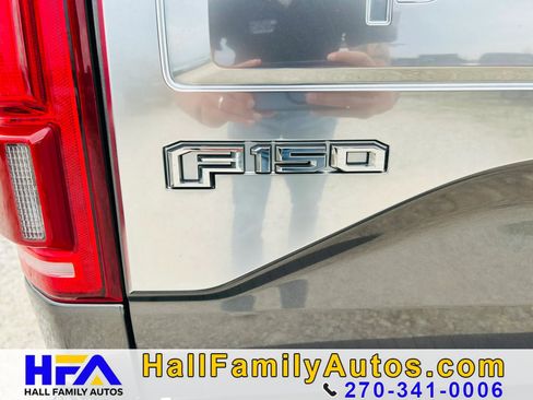 Used 2015 Ford F150 Platinum w/ Equipment Group 701A Luxury AWD/4WD image 39