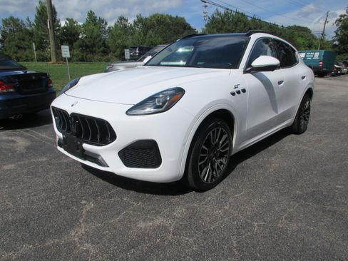 Used 2023 Maserati Grecale GT AWD/4WD image 1
