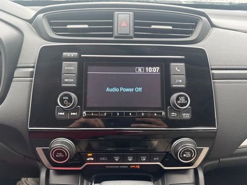 Used 2018 Honda CR-V LX image 18