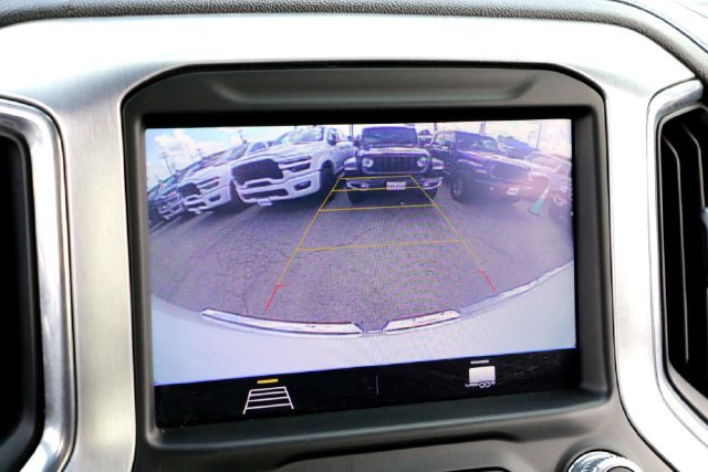 Used 2021 GMC Sierra 1500 SLE AWD/4WD image 19