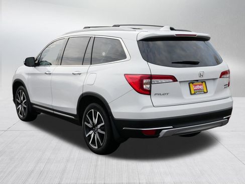Certified 2022 Honda Pilot Touring image 5