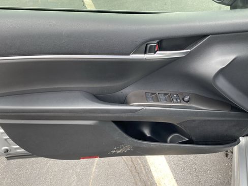 Certified 2024 Toyota Camry SE image 9