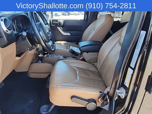 Used 2015 Jeep Wrangler Unlimited Sahara w/ Dual Top Group image 15