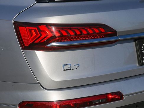 Used 2021 Audi Q7 2.0T Premium AWD/4WD image 9