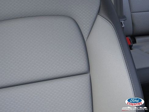 New 2025 Ford Escape SE w/ Class II Trailer Tow Package image 16