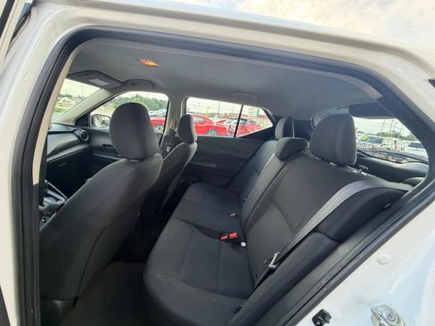 Used 2023 Nissan Kicks S FWD image 8