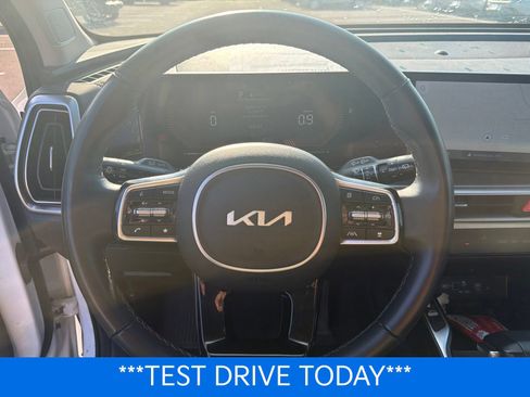 Used 2024 Kia Sorento S w/ Panoramic Sunroof Package FWD image 12