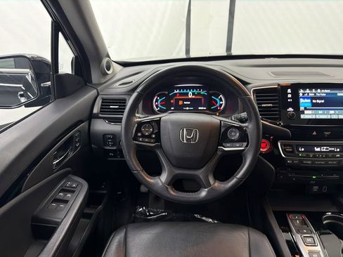 Used 2022 Honda Pilot Touring image 26