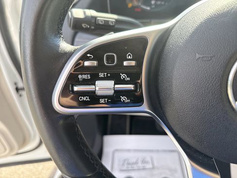 Used 2022 Mercedes-Benz GLA 250 image 17