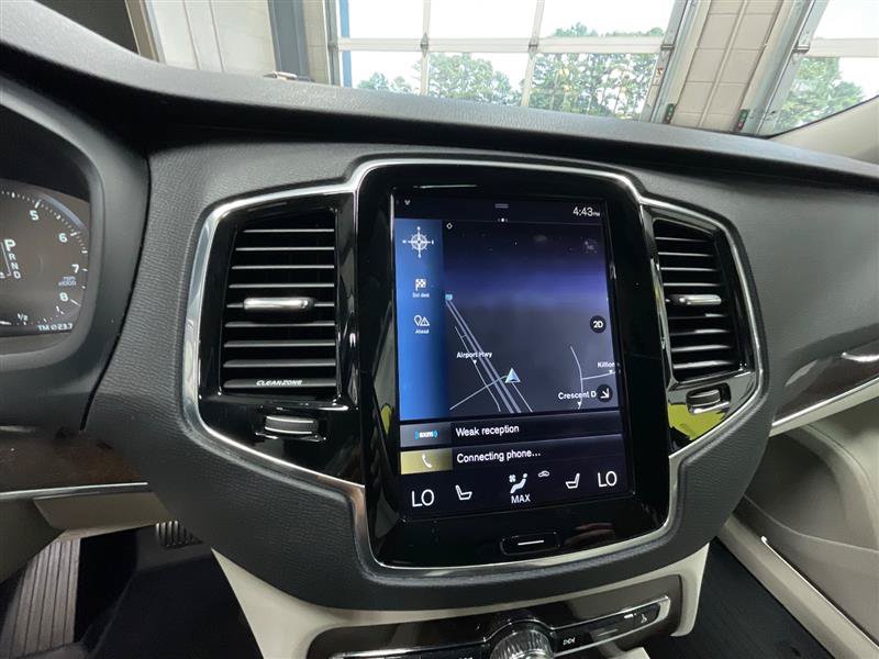 Used 2016 Volvo XC90 T6 Momentum w/ Momentum Plus Package AWD/4WD image 18