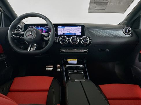 Certified 2026 Mercedes-Benz GLA 250 4MATIC image 28