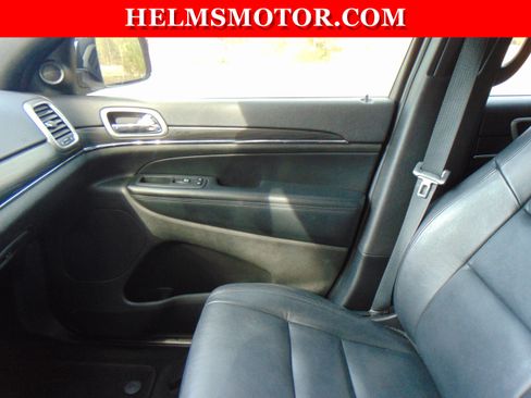 Used 2019 Jeep Grand Cherokee Limited image 33