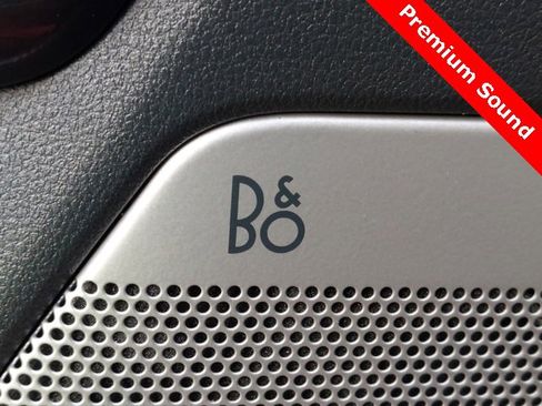 Used 2021 Ford F150 Lariat w/ Equipment Group 502A High image 19