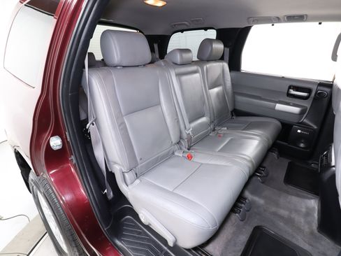 Used 2008 Toyota Sequoia Limited image 18