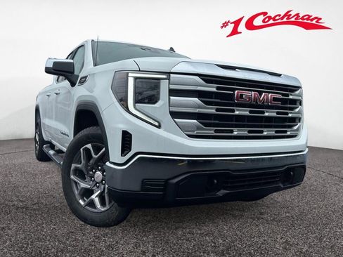 New 2026 GMC Sierra 1500 SLE image 1