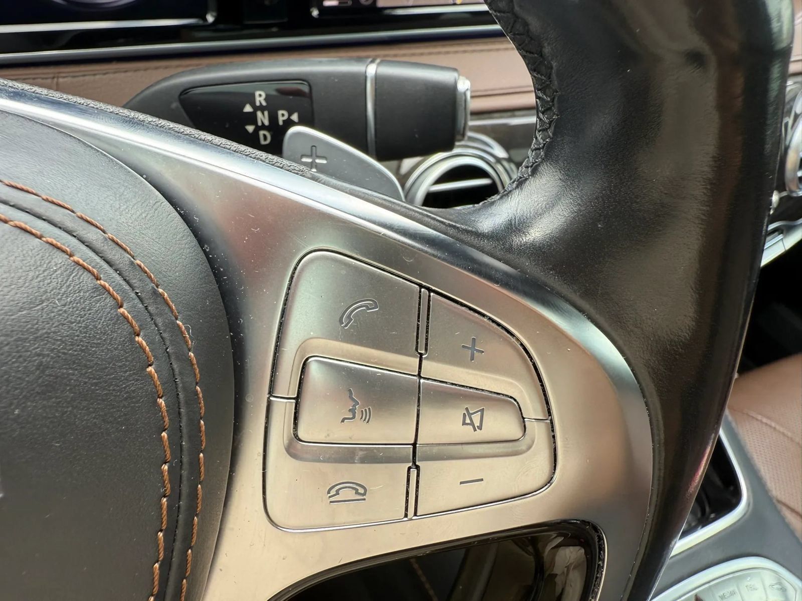 Used 2015 Mercedes-Benz S 550 Sedan image 31