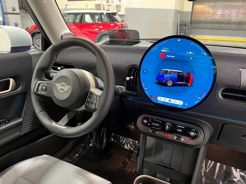 Certified 2025 MINI Cooper S image 24