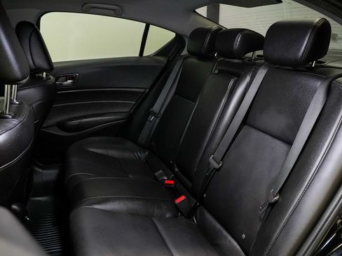 Used 2017 Acura ILX FWD image 14