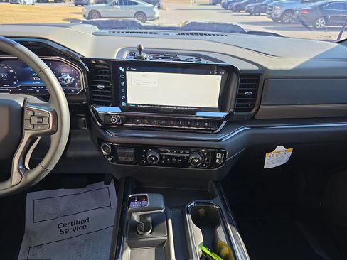 Certified 2025 Chevrolet Silverado 1500 ZR2 w/ Technology Package image 17