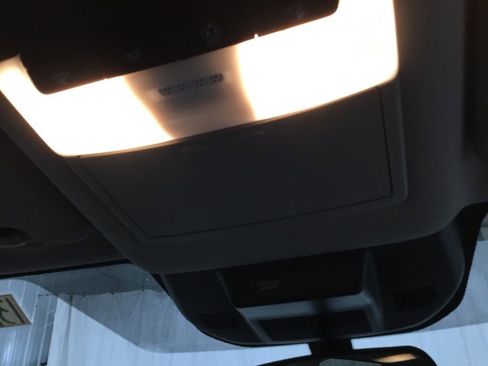 Used 2023 Nissan Rogue SV FWD image 29