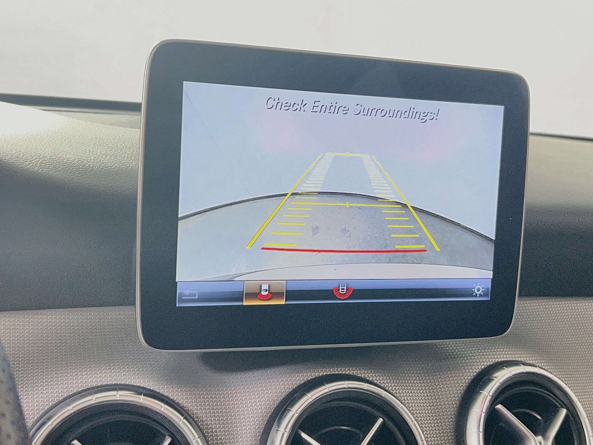 Used 2019 Mercedes-Benz CLA 250 4MATIC image 13