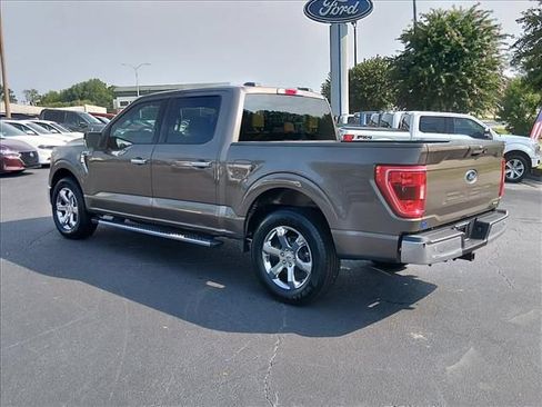Used 2022 Ford F150 XLT w/ Equipment Group 302A High RWD image 6