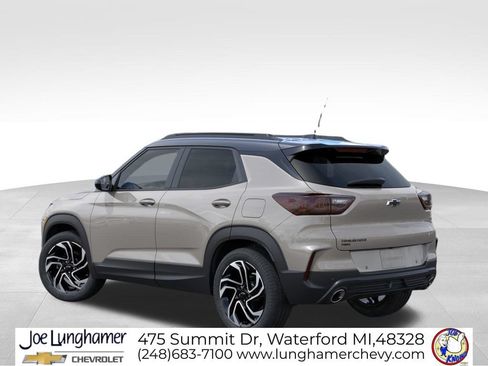 New 2026 Chevrolet TrailBlazer RS w/ Driver Confidence Package AWD/4WD image 3