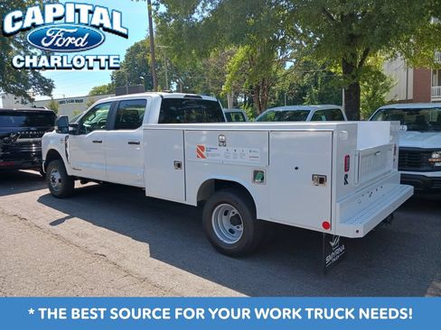 New 2026 Ford F350 XL w/ XL Chrome Package AWD/4WD image 3