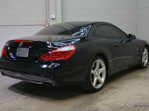 Used 2013 Mercedes-Benz SL 550 image 22