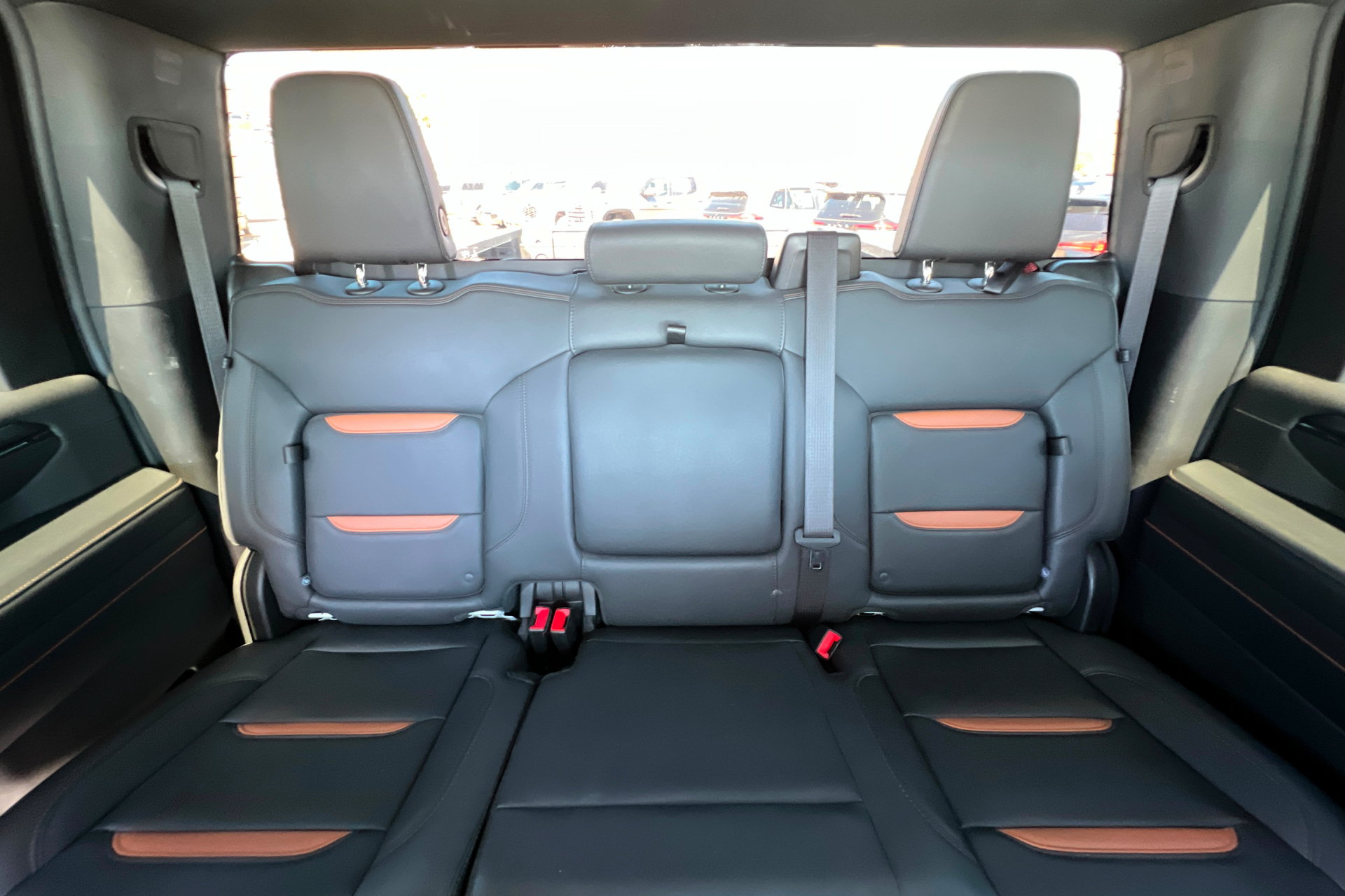 Used 2024 GMC Sierra 3500 AT4 AWD/4WD image 25