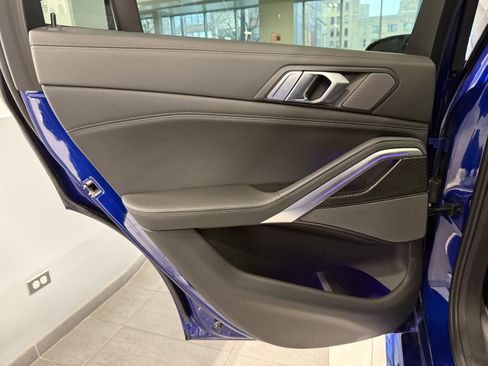 Used 2023 BMW X6 M image 16