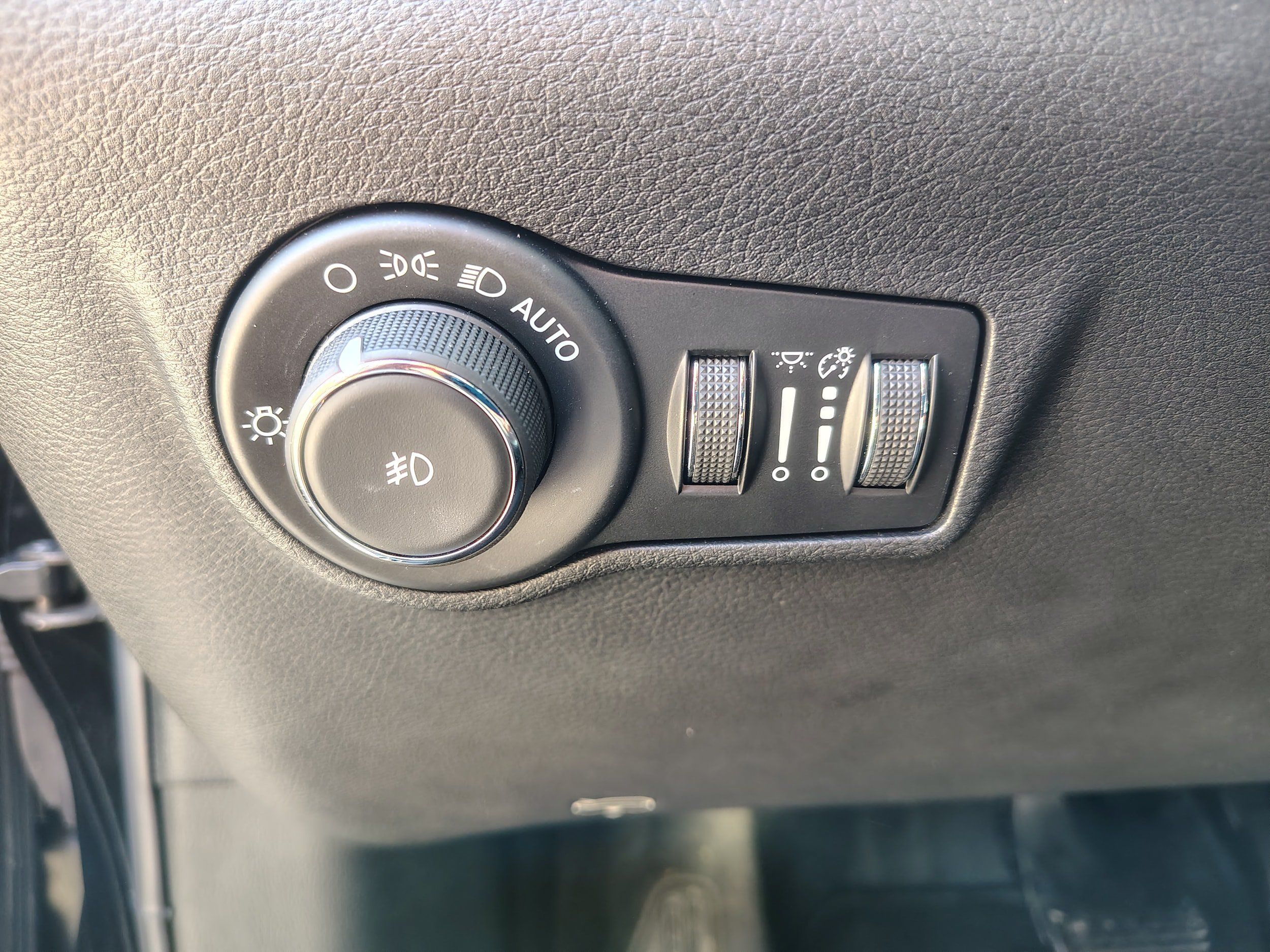 Certified 2024 Jeep Compass Limited AWD/4WD image 23