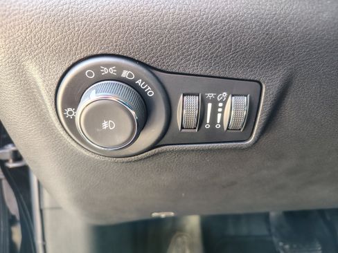 Certified 2024 Jeep Compass Limited AWD/4WD image 23