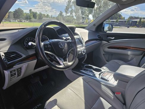 Used 2017 Acura MDX SH-AWD w/ Advance Package image 10