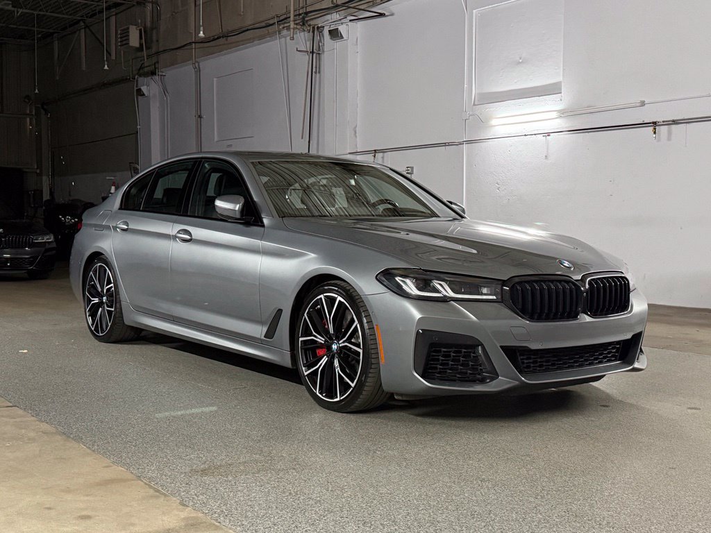 Used 2023 BMW M550i xDrive w/ Executive Package AWD/4WD image 3