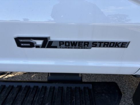 New 2025 Ford F550 4x4 Regular Cab Super Duty image 29