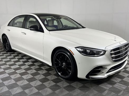 Certified 2023 Mercedes-Benz S 500 4MATIC image 47