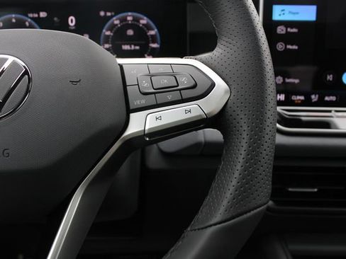 New 2026 Volkswagen Tiguan SE R-Line image 14