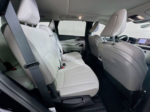 New 2026 INFINITI QX60 Luxe image 37