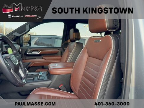 Used 2024 GMC Sierra 2500 Denali Ultimate w/ Snow Plow Prep/Camper Package image 12