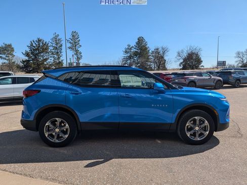 Used 2024 Chevrolet Blazer LT w/ Convenience Package image 4