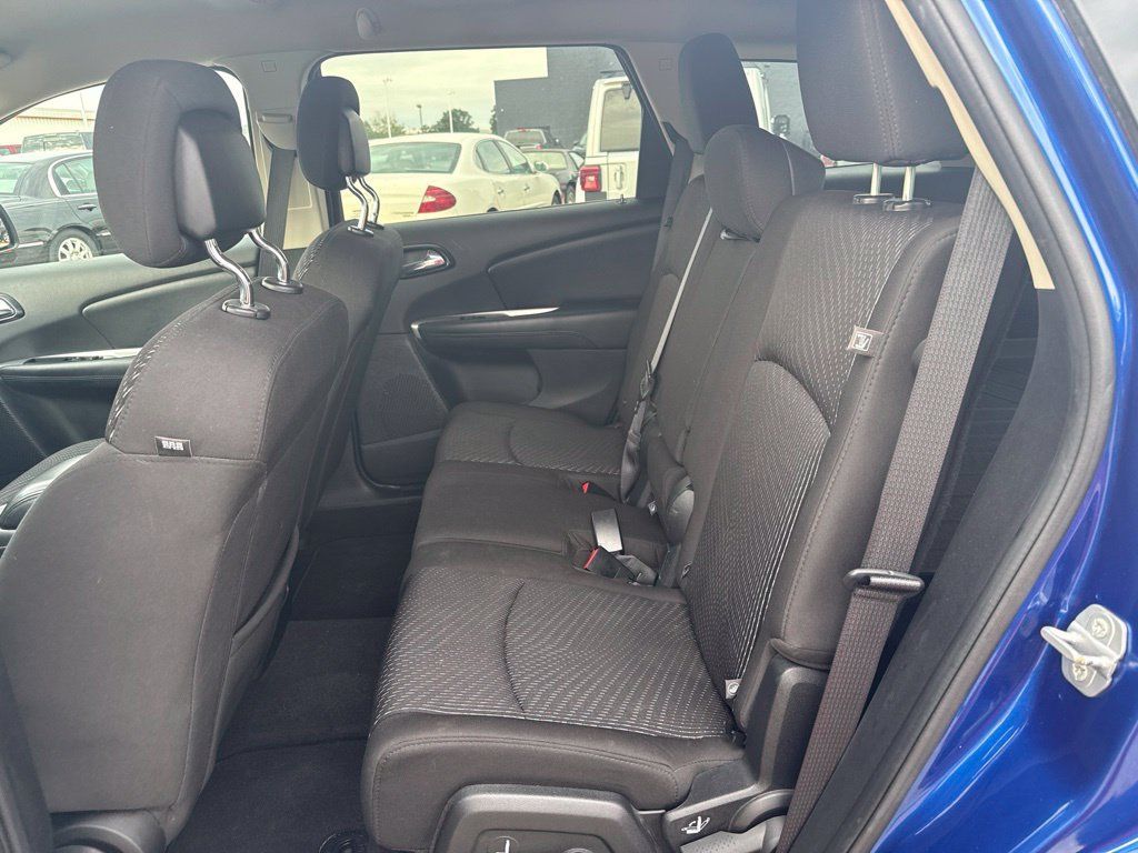 Used 2015 Dodge Journey SXT w/ Flexible Seating Group AWD/4WD image 10