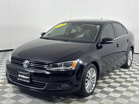 Used 2013 Volkswagen Jetta SEL image 10