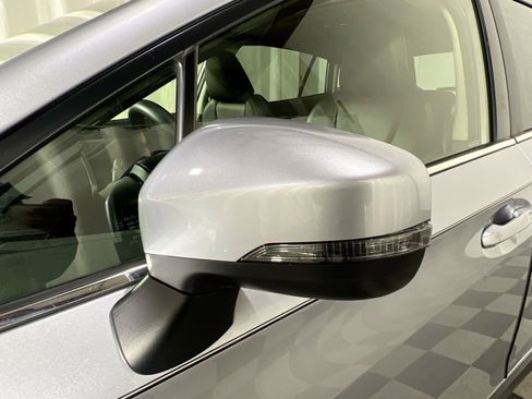 Used 2023 Subaru Crosstrek 2.5i Limited w/ Moonroof Package image 14