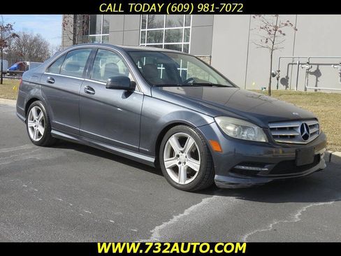 Used 2011 Mercedes-Benz C 300 C 300 Sport 4MATIC AWD 4dr Sed image 3