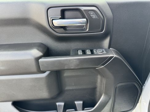 Certified 2023 Chevrolet Silverado 1500 Custom RWD image 10
