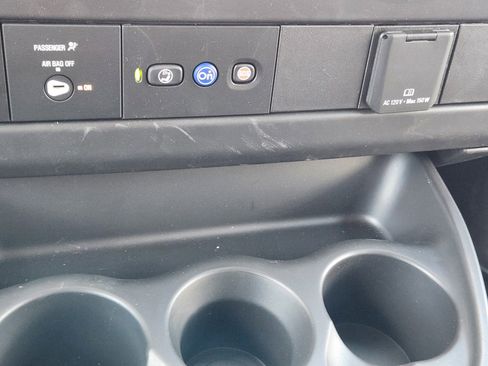 New 2025 GMC Savana 2500 Extended w/ Driver Convenience Package image 16