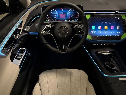 New 2026 Mercedes-Benz E 350 Sedan image 13